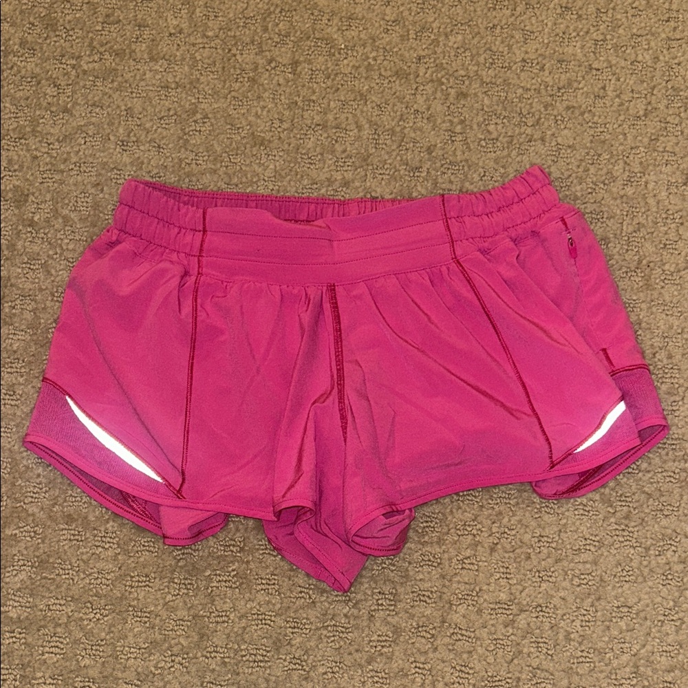 Lululemon Hotty Hot Lined Sonic Pink Shorts 2.5”